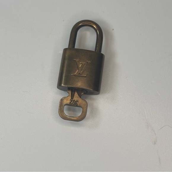 Louis Vuitton Gold Lock and Key #302 - Picture 3 of 10